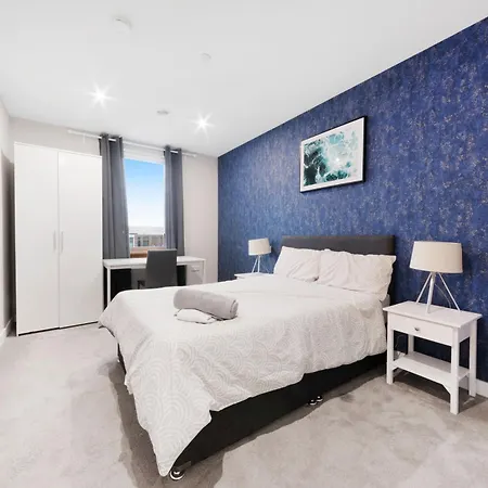 Modern 2 Bed Heart Of Elephant Castle London Exterior photo