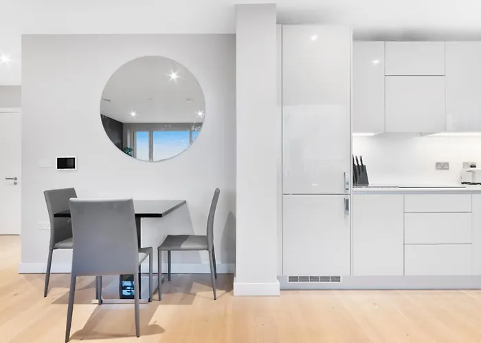 Modern 2 Bed Heart Of Elephant Castle